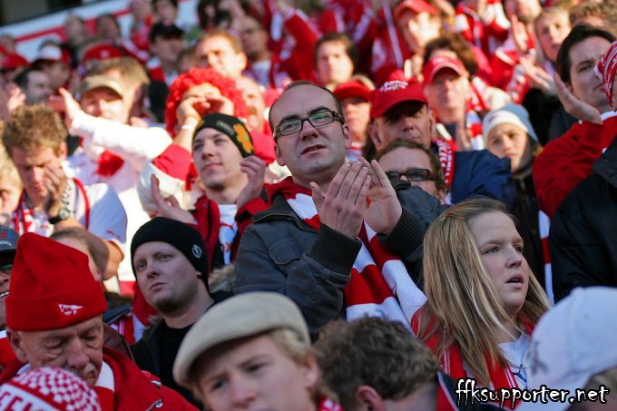Tribuneliv – bilde 2 av 86