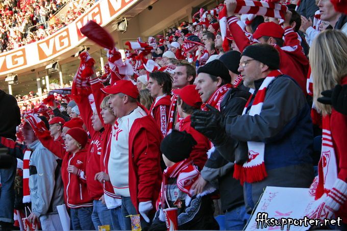 Tribuneliv – bilde 34 av 86