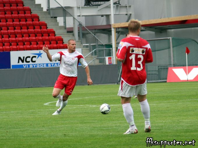 Kasey Wehrman i aksjon