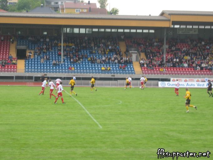 Start - FFK 29. mai 2003, 1. divisjon – bilde 11 av 18