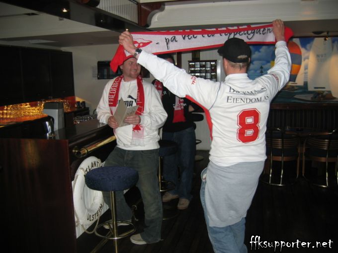 Hødd - FFK 4. mai 2003, 1. divisjon – bilde 2 av 20