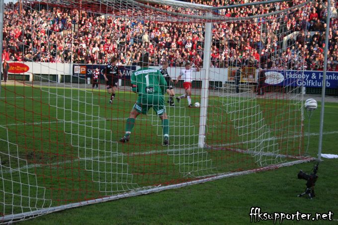FFK - Odd 01. mai 2005, Tippeligaen – bilde 22 av 44