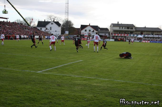 FFK - Brann 9. mai 2005, Tippeligaen – bilde 31 av 47