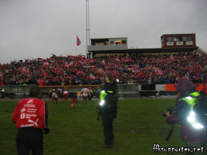 FFK - Oslo Øst 2004 og opprykksfest! – bilde 12 av 39