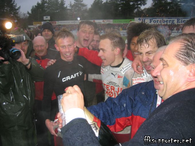 FFK - Oslo Øst 2004 og opprykksfest! – bilde 17 av 39