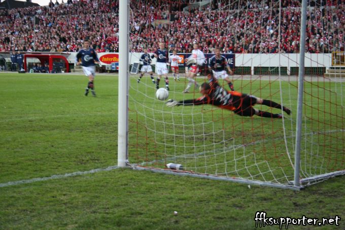 FFK - Viking 18. april 2005, Tippeligaen – bilde 48 av 80