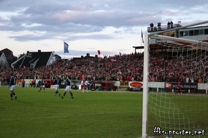 FFK - Viking 18. april 2005, Tippeligaen – bilde 52 av 80