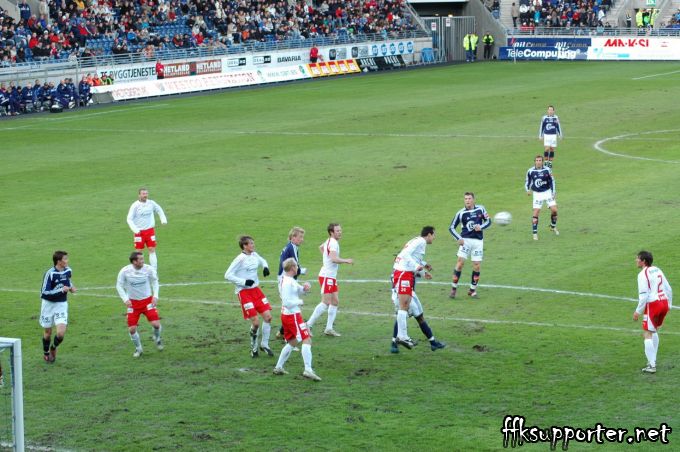 Viking - FFK, 17. april 2006, Tippeligaen – bilde 16 av 40